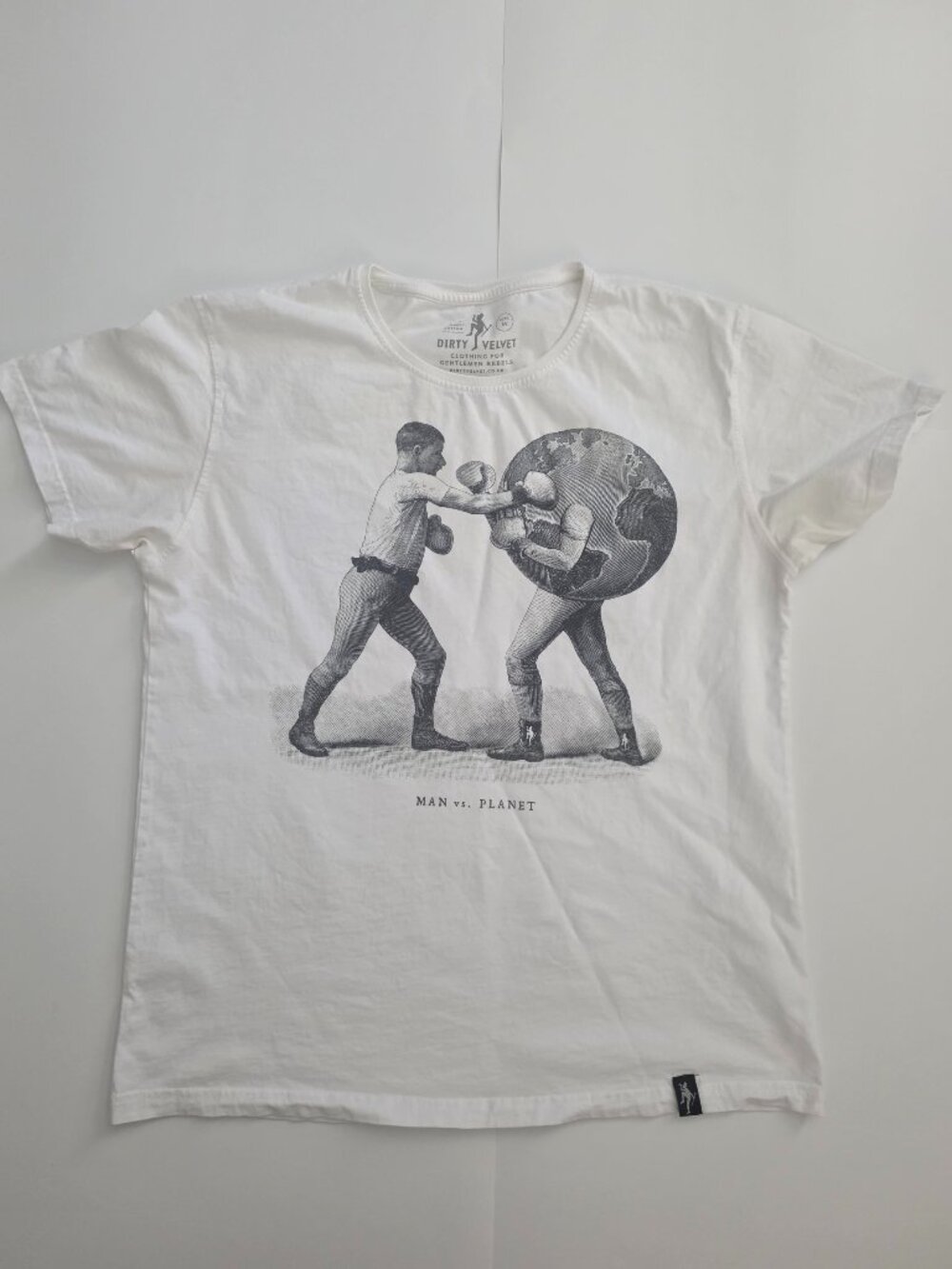 Dirty Velvet Man vs Planet Boxing Graphic T-Shirt Men Medium
